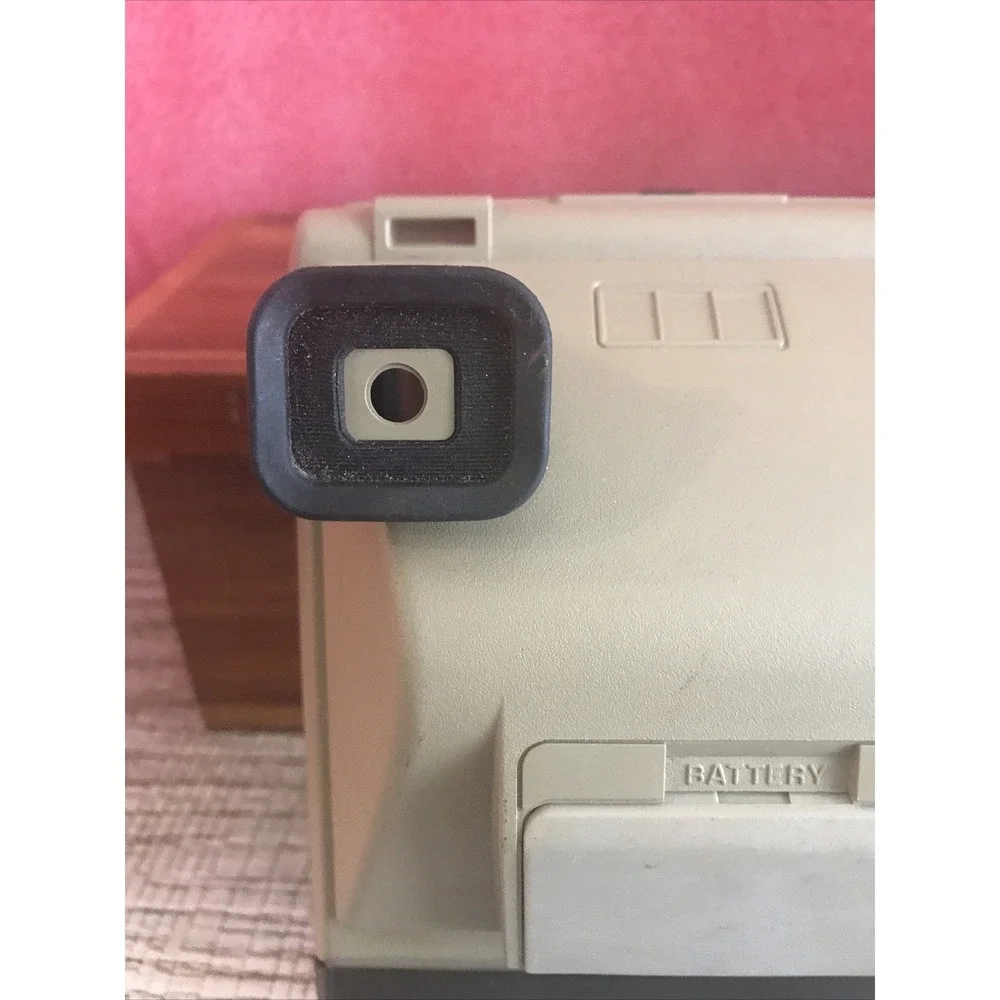Vintage Kodak Instant Camera Colorburst 100 Film Photo Collectible‎ UNTESTED